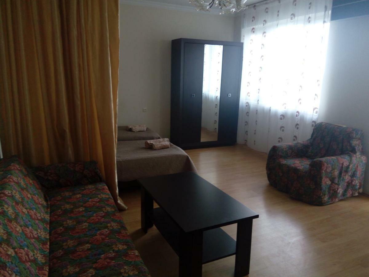 Apartment Khimshiashvili 9 Батумі Екстер'єр фото