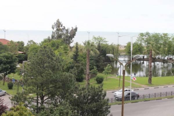 Apartment Khimshiashvili 9 Батумі Екстер'єр фото